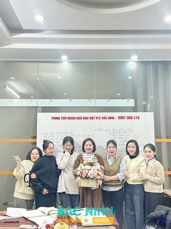Trung Tâm Ngoại Ngữ Hàn Việt KTS – hình ảnh 3